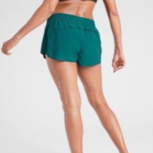 Athleta Hustle 3” Shorts